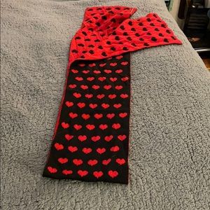 Heart scarf